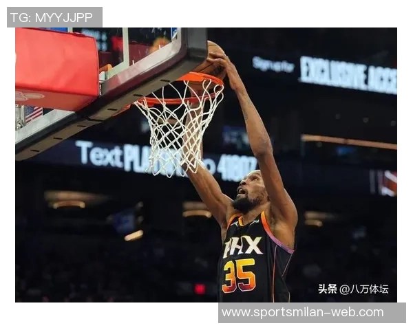 乔治状态低迷三分全失铁但末节发力独得10分助球队逆转胜利